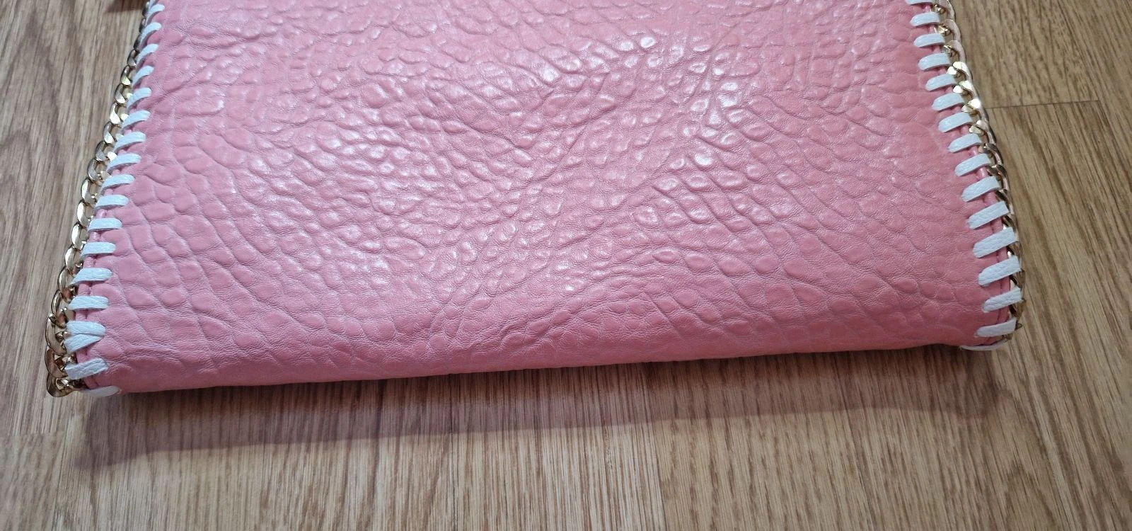 Bolso rosa Collett bandolera y clutch 2en1 dorado – photo 4